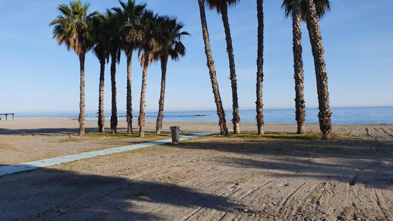 Tropical Avenida Andalucia Apartment Almunecar Ngoại thất bức ảnh
